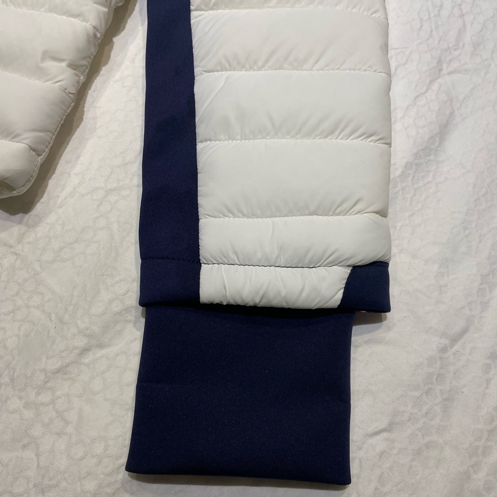 Tommy Hilfiger large light weight spring coat - Picture 8 of 10